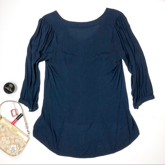 Vanessa Virginia Velvety Soft Light Button Blouse - Picture 3 of 8